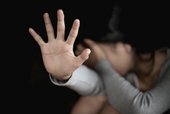 الرابطة الوطنية لحقوق الإنسان تصدر بلاغا في ملف هتك عرض طفلة بالعرائش