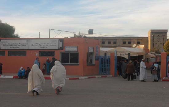 مستشفى مولاي علي الشريف بالرشيدية.. صاحب مقهى يثير غضب الفيسبوكيين