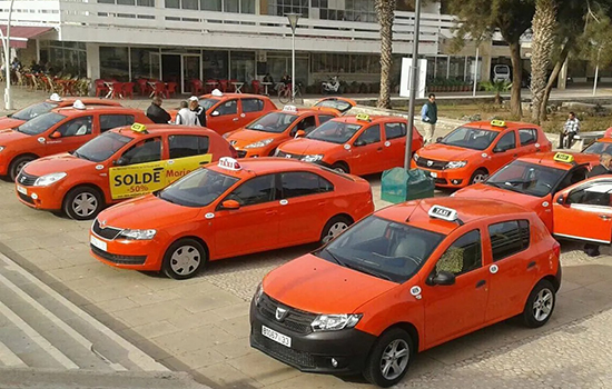 وزارة الداخلية تعلن الحرب على فوضى قطاع النقل بسيارات الأجرة
